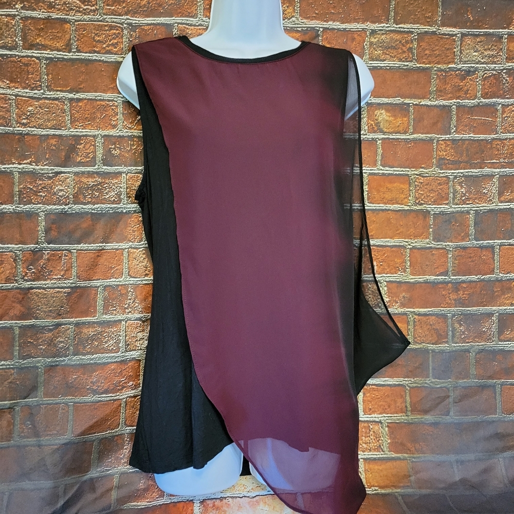 Democracy Sleeveless Top Large